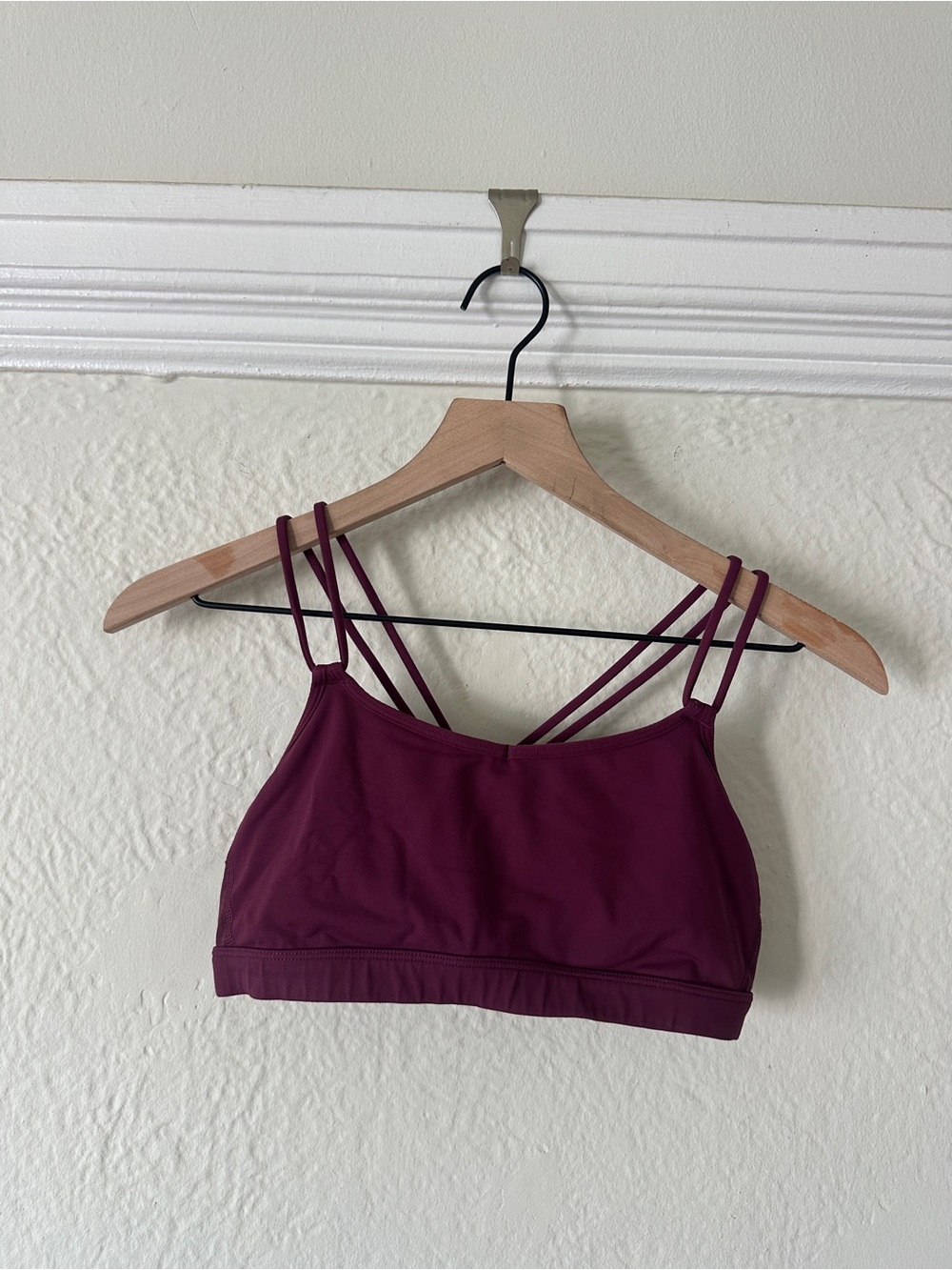 Lululemon Nulu Strappy Scoop Neck Bra